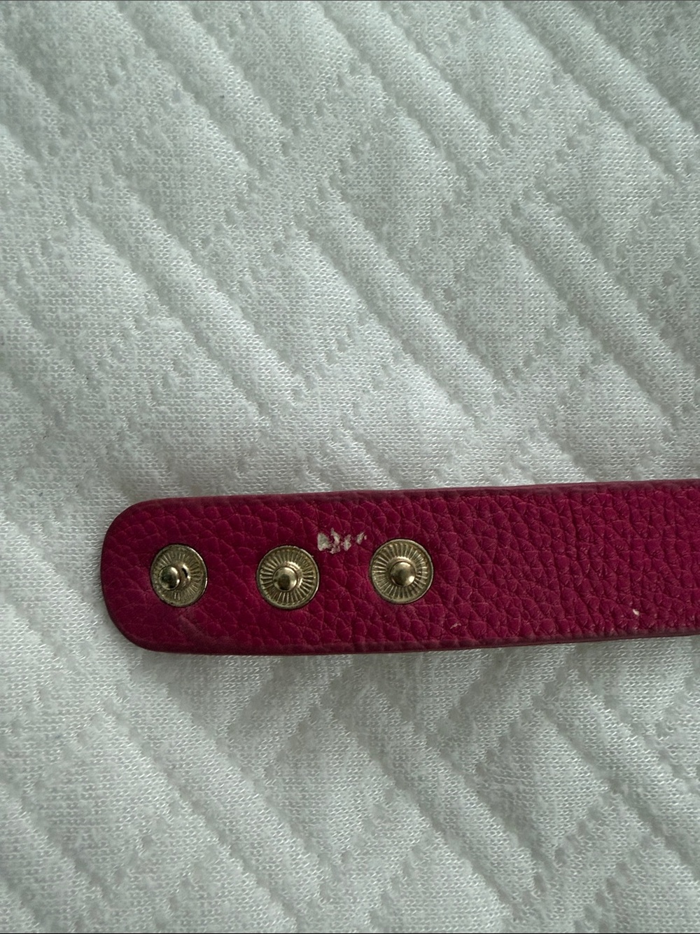 Tory Burch Fuchsia Leather Bracelet with Gold Logo Discs - Picture 3 of 3